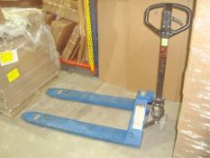 5,500 lb. Capacity Standard Pallet Jack