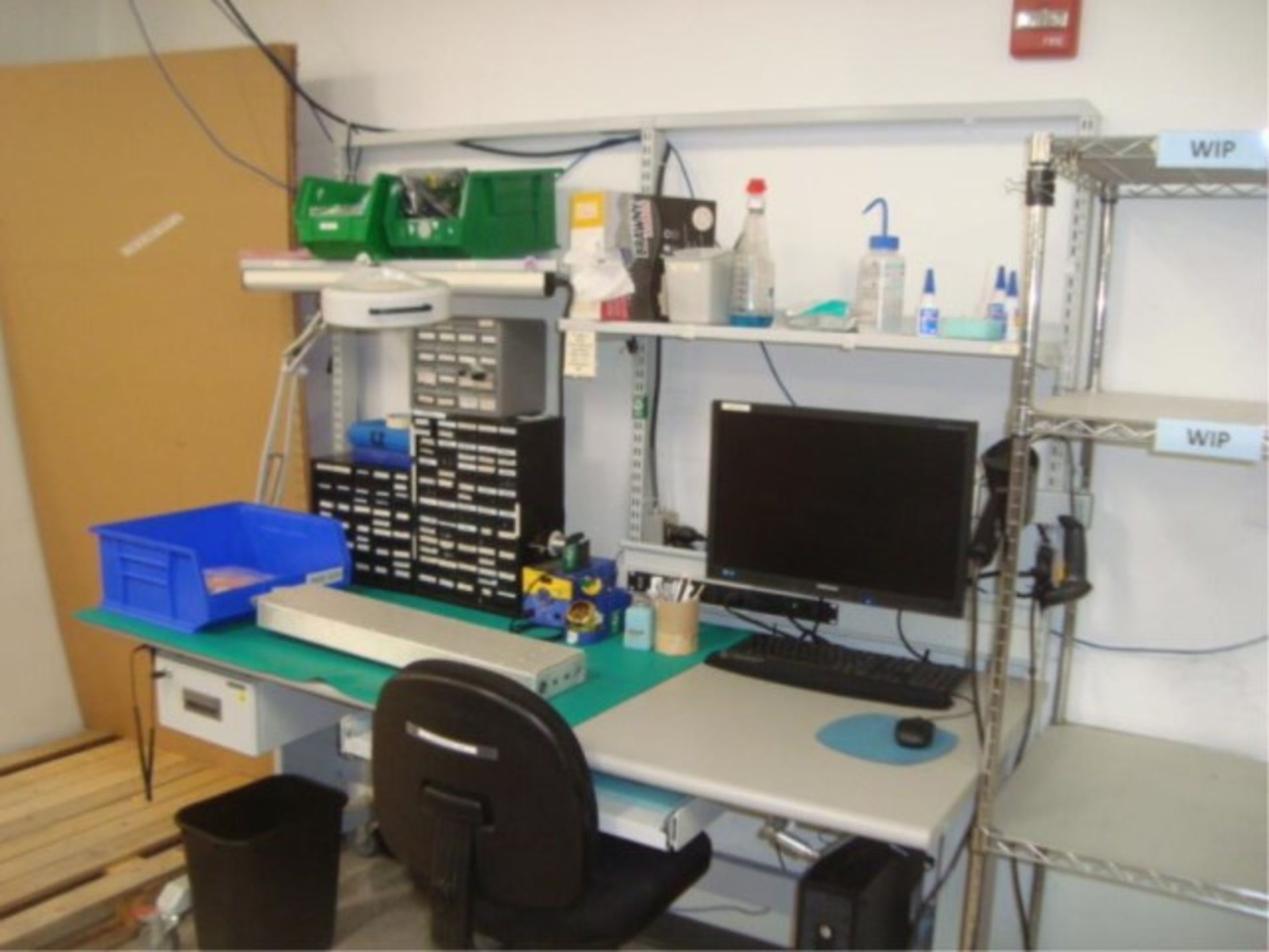 Mobile Workstation Benches - Image 8 of 9