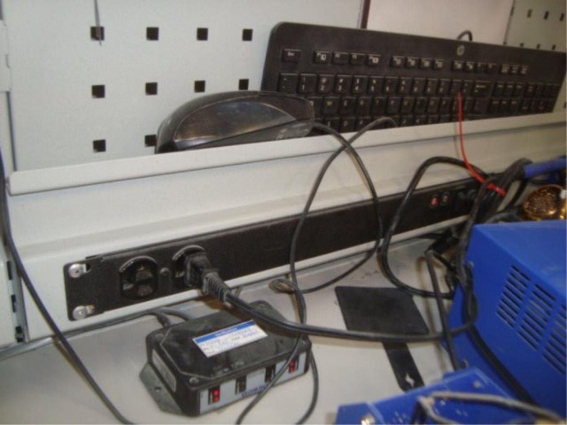 8' ft. Mobile Technicians Workstation - Image 8 of 16