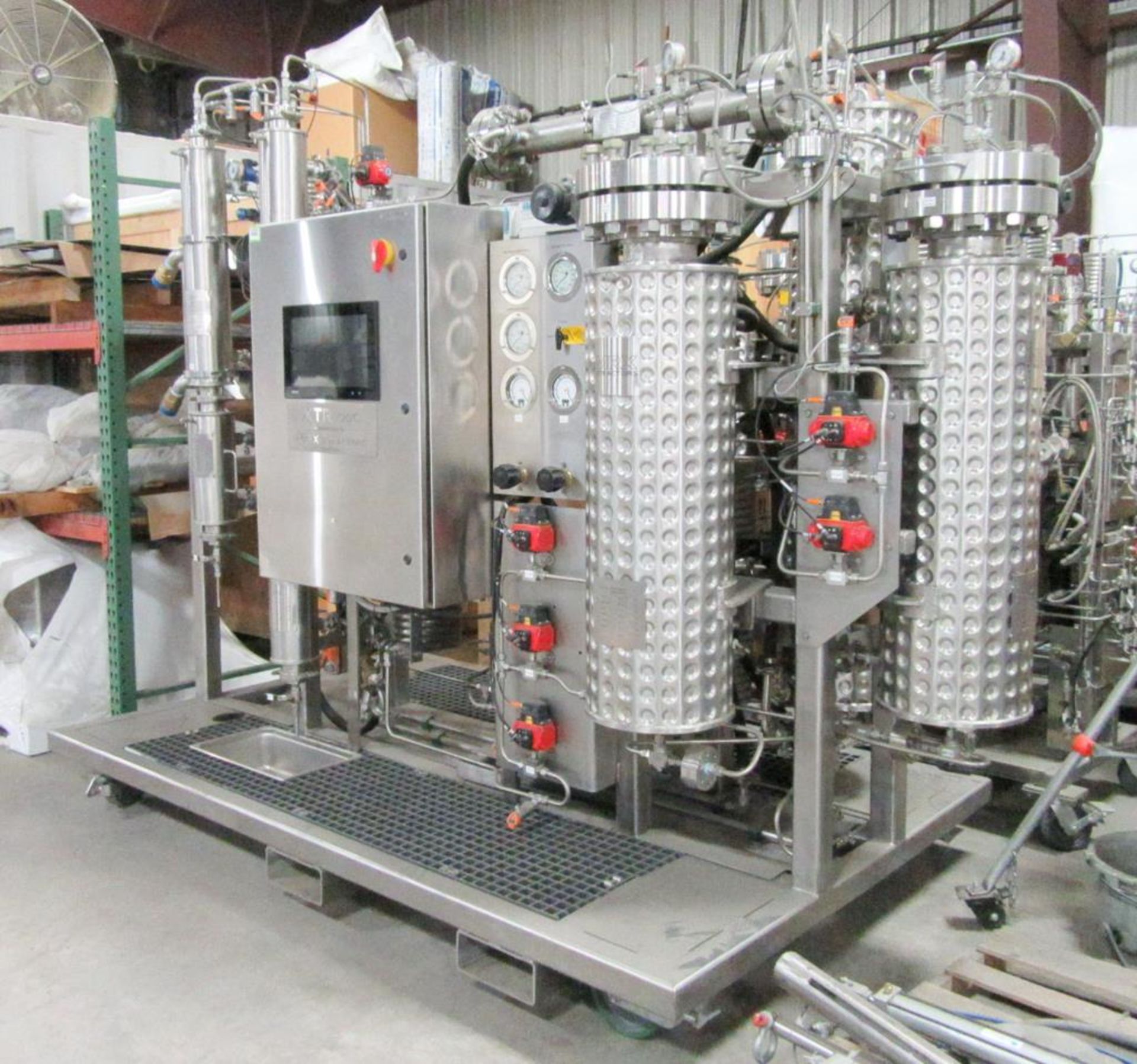 CO2 Extraction System - Image 4 of 41