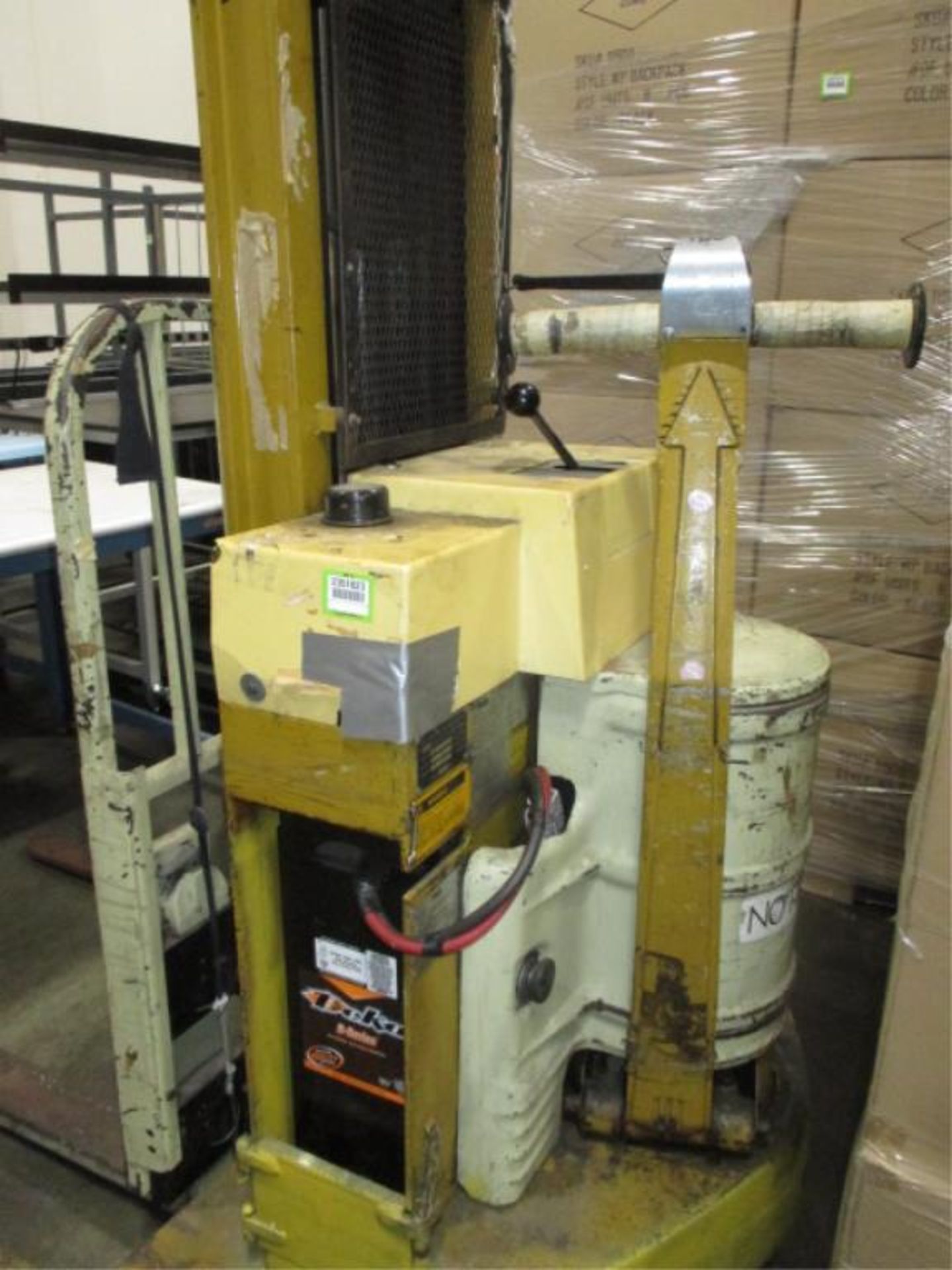 Yale Walkie Stacker - Image 2 of 5