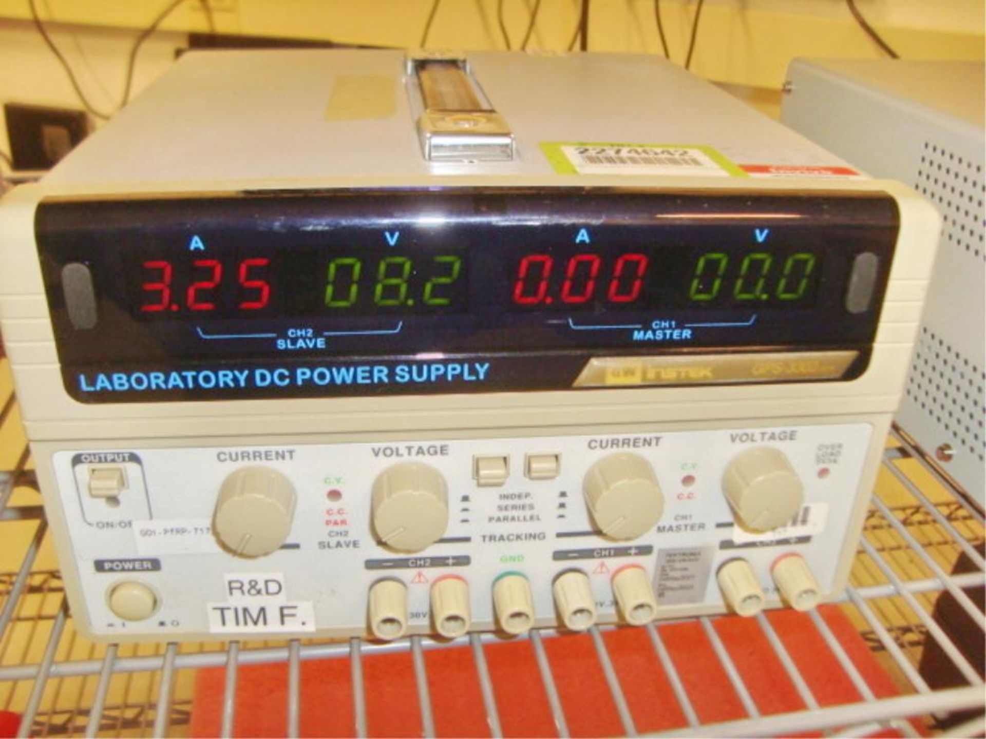 3-Channel Digital Linear DC Power Supply