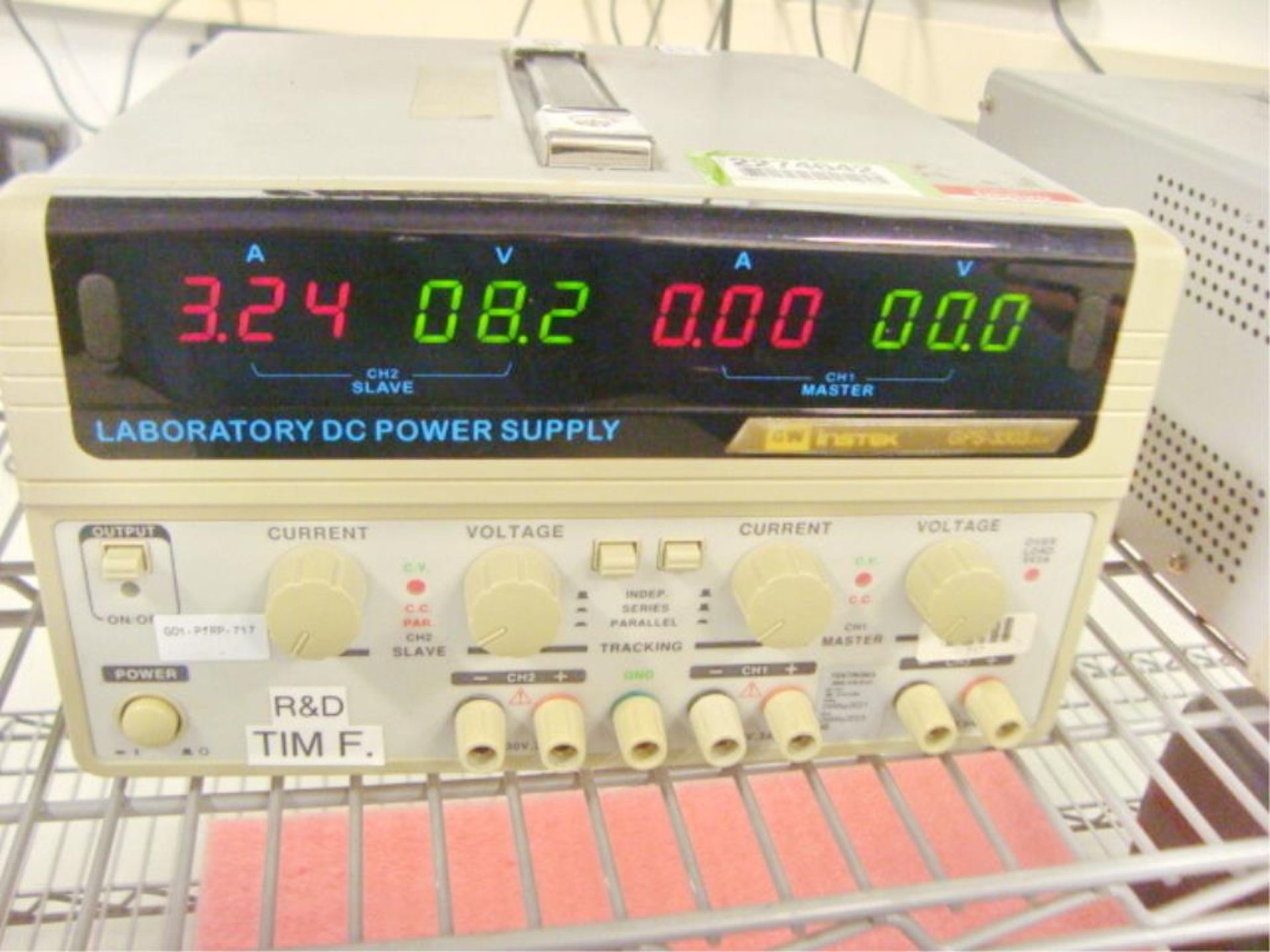 3-Channel Digital Linear DC Power Supply - Image 2 of 5