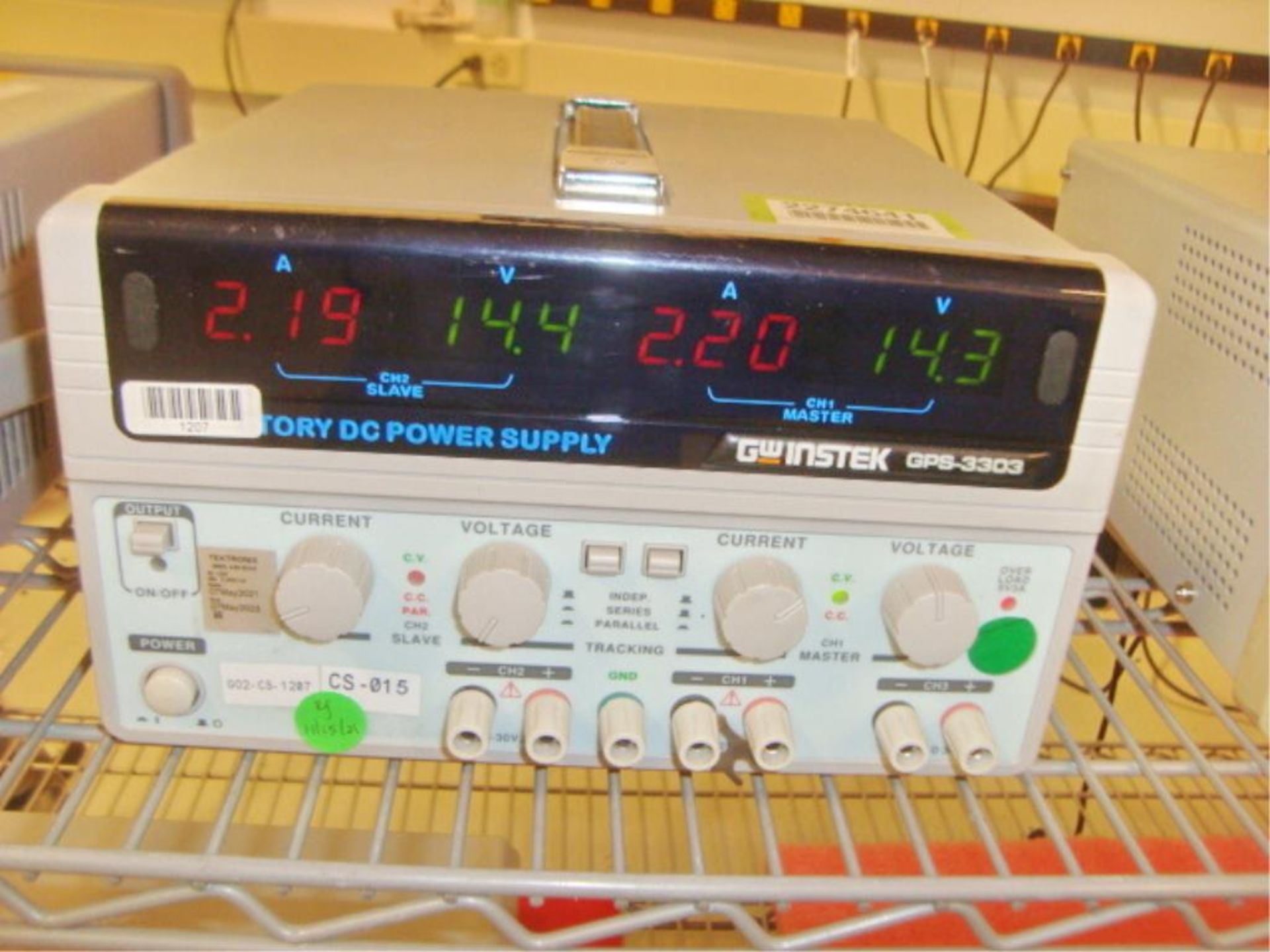 3-Channel Digital Linear DC Power Supply