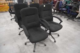 Manager Swivel Chair (black)