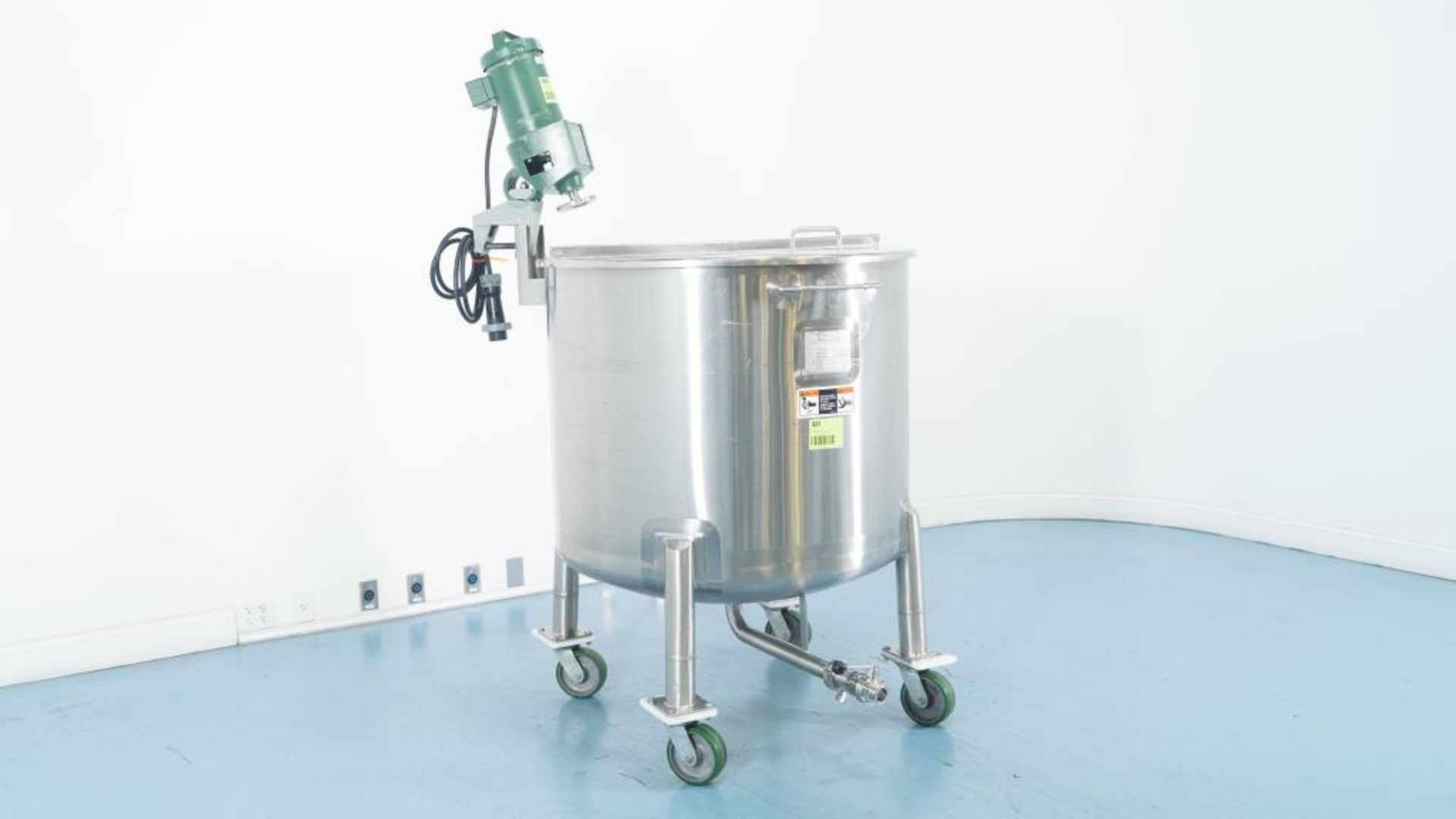 Walker 125 Gallon Stainless Steel Mixing Tank - Image 3 of 13