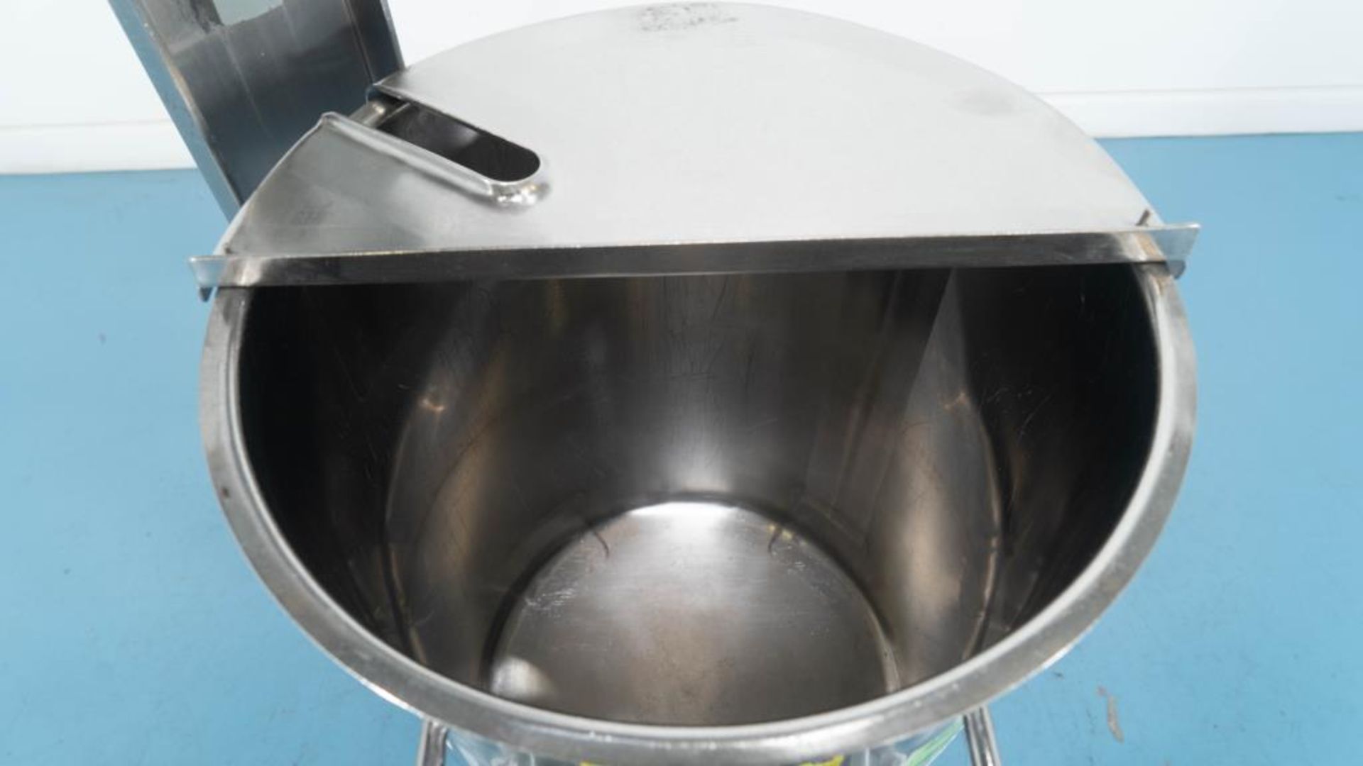Walker 20 Gallon Stainless Steel Mixing Tank - Image 9 of 13