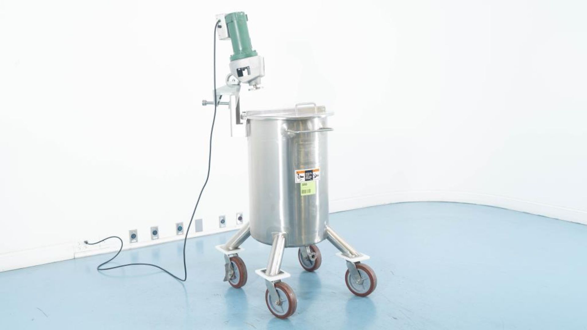 Walker 35 Gallon Stainless Steel Mixing Tank - Image 3 of 14