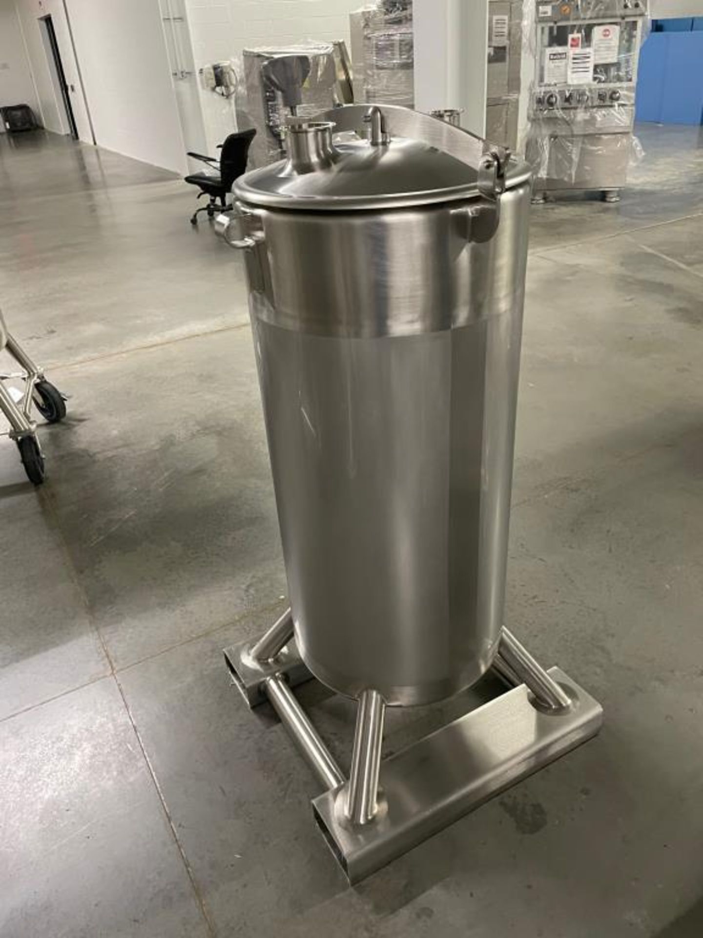 DCI 55 Gallon Stainless Steel Tank - Image 3 of 5