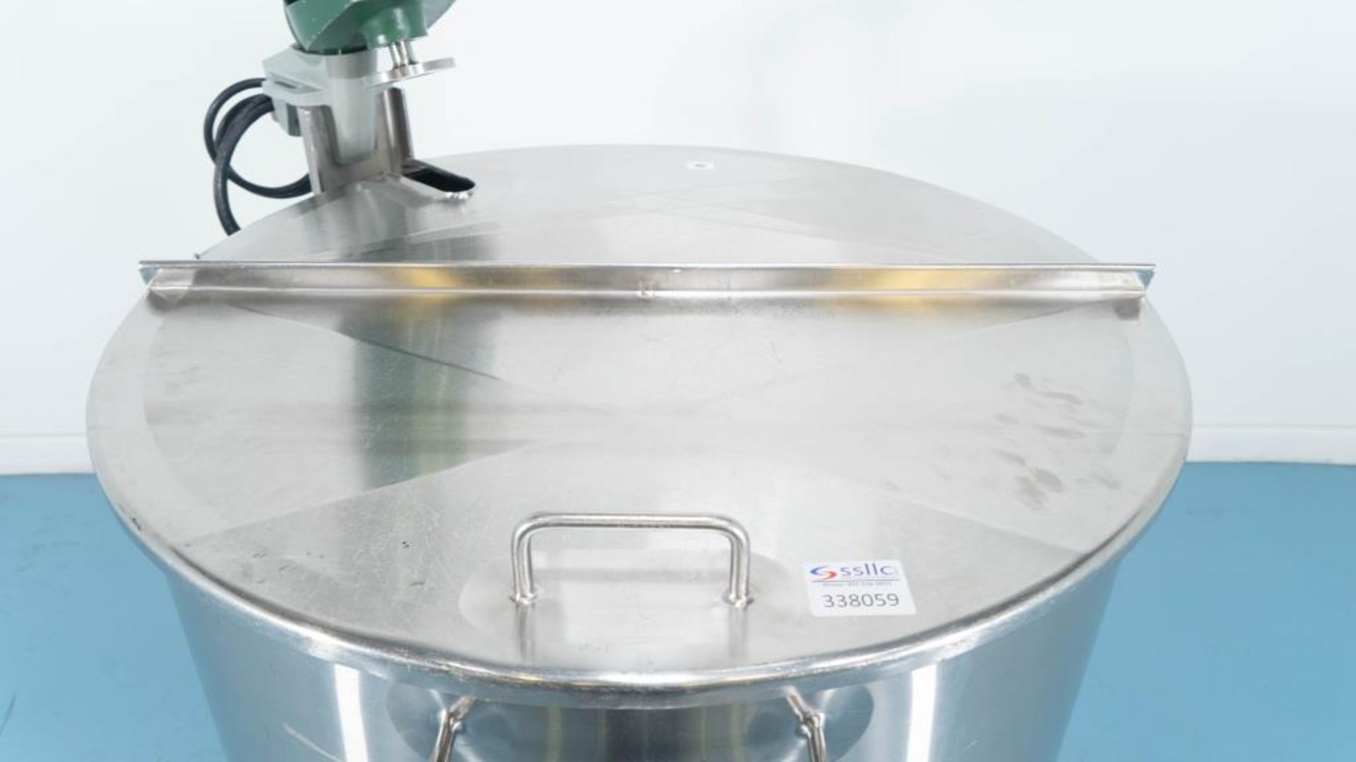 Walker 125 Gallon Stainless Steel Mixing Tank - Image 8 of 13