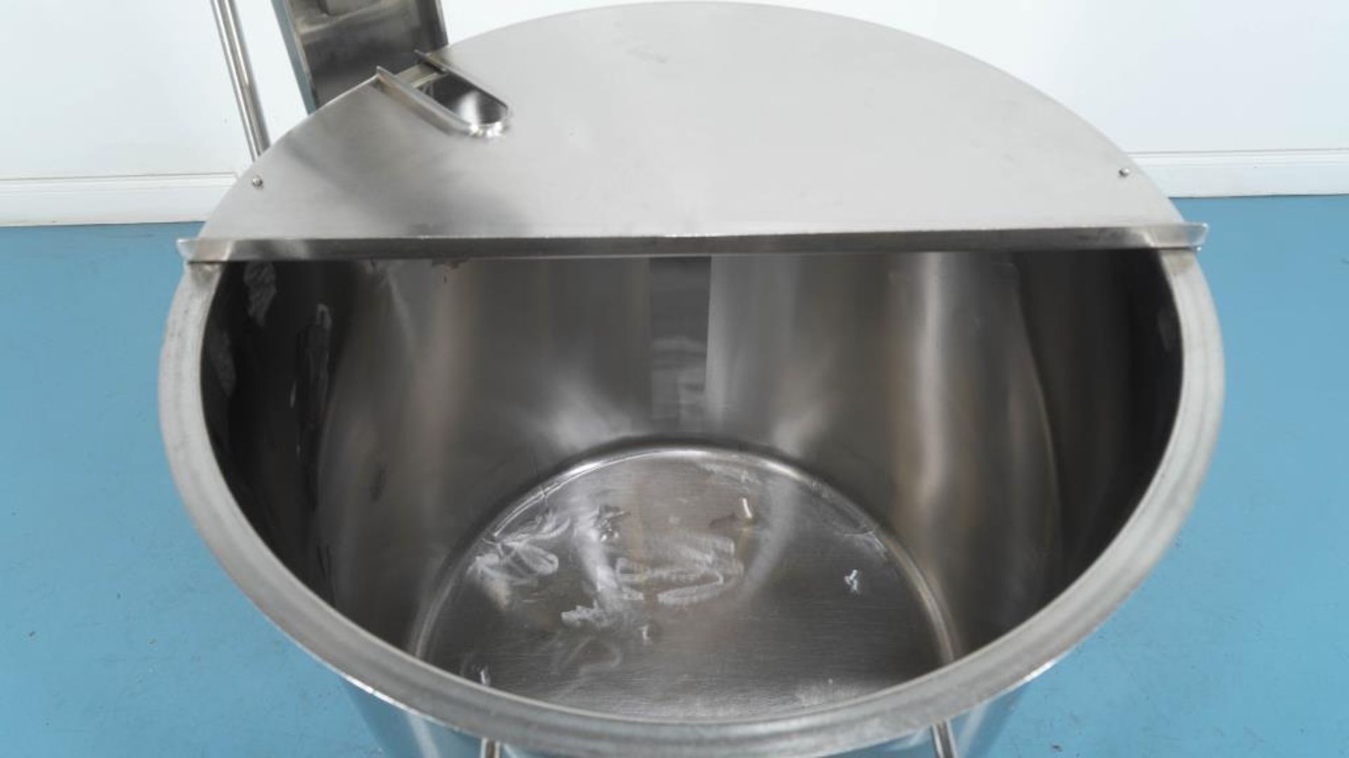 Walker 65 Gallon Stainless Steel Mixing Tank - Image 10 of 13