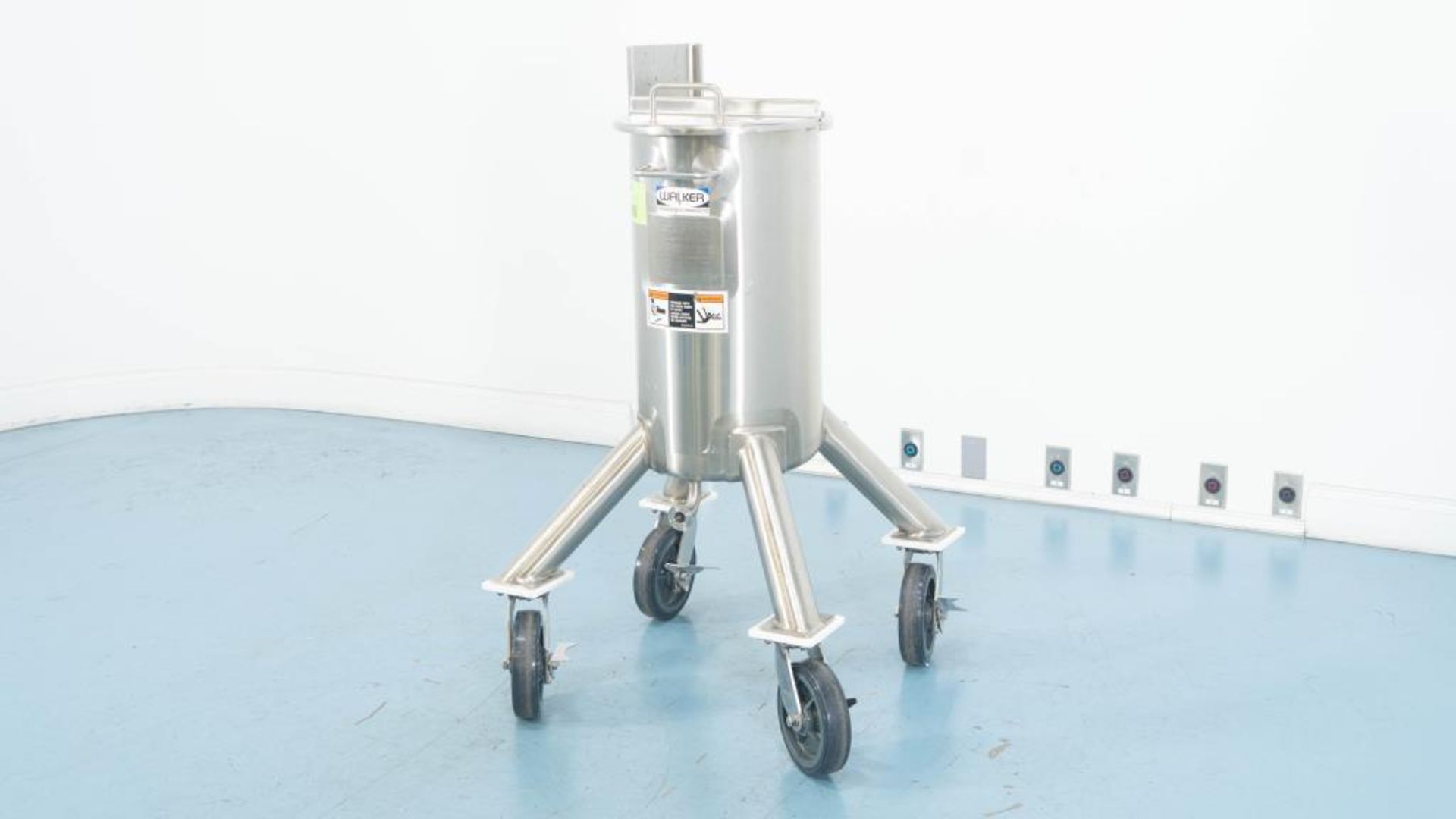 Walker 10 Gallon Stainless Steel Mixing Tank - Image 2 of 8