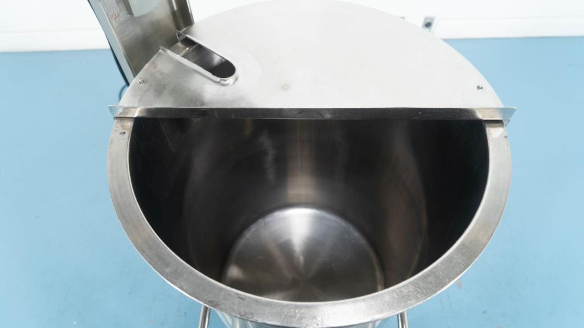 Walker 35 Gallon Stainless Steel Mixing Tank - Image 12 of 14