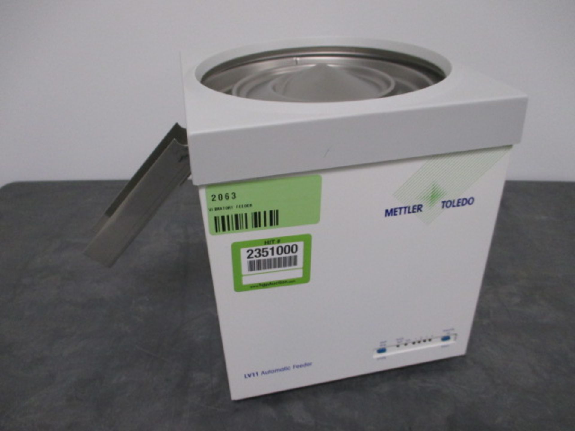 Mettler Toledo Vibratory Feeder