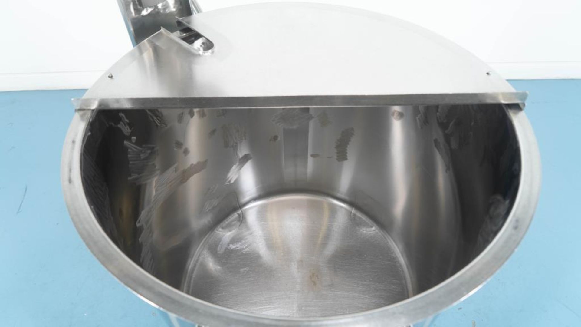 Walker 65 Gallon Stainless Steel Mixing Tank - Image 10 of 13