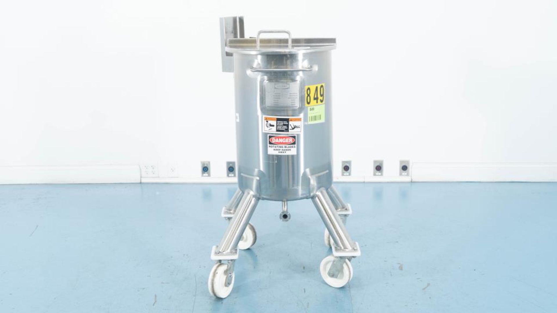 Walker 20 Gallon Stainless Steel Mixing Tank