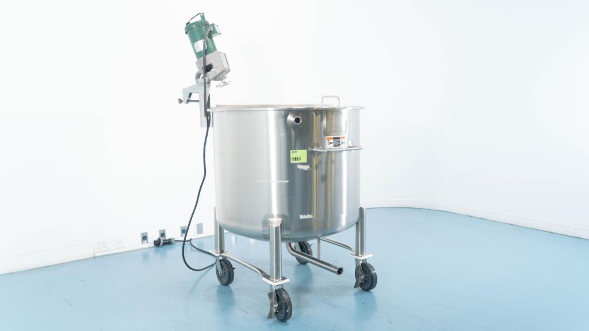 Walker 150 Gallon Stainless Steel Mixing Tank - Image 3 of 13