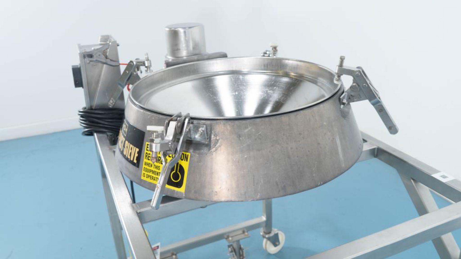 Russell Finex Model 17240 Compact Sieve - Image 8 of 12