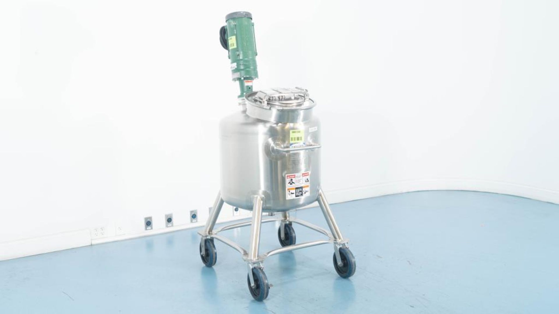 Walker 35 Gallon Stainless Steel Mixing Tank - Image 3 of 10