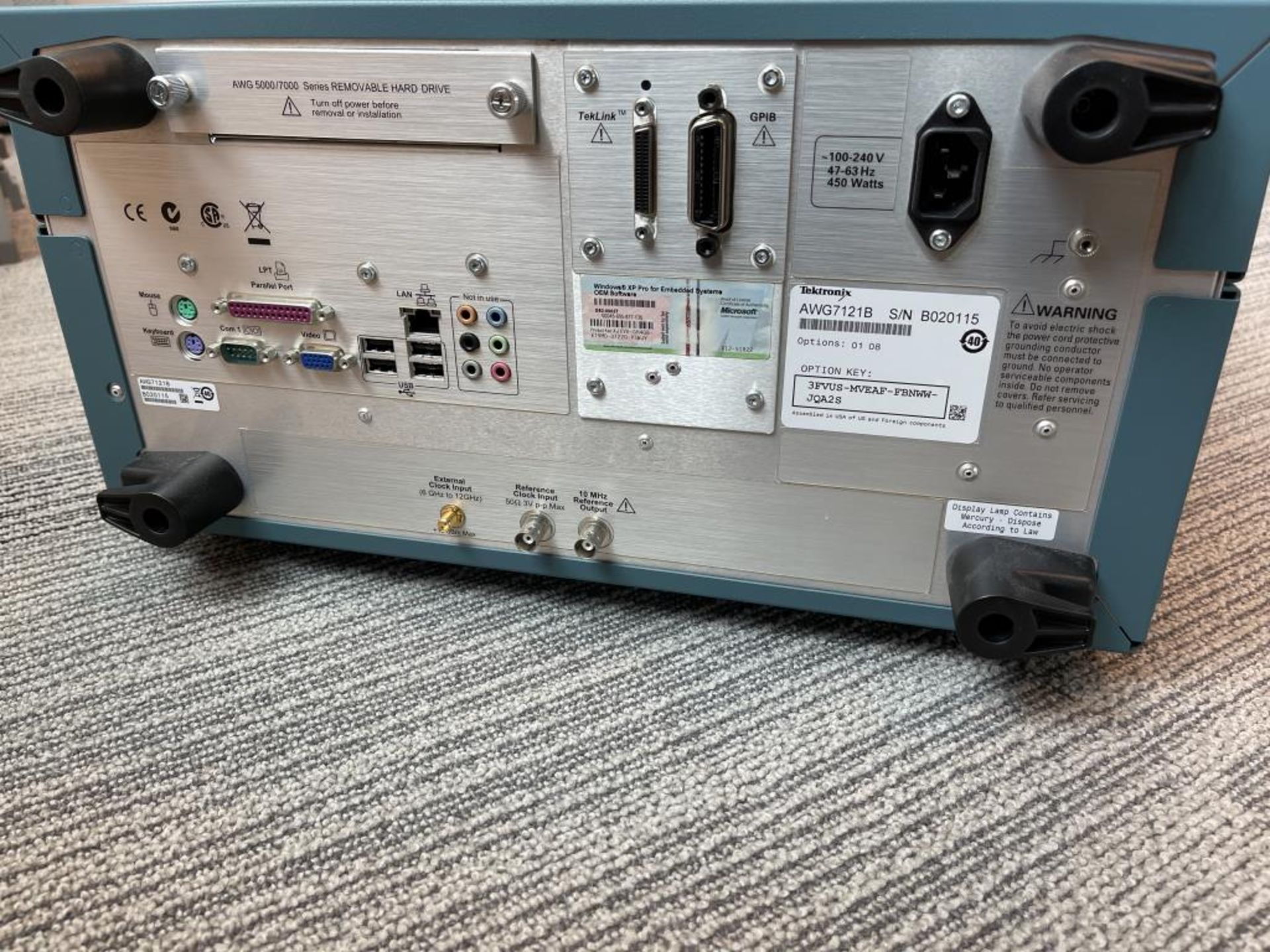 Tektronix Arbitrary Waveform Generator - Image 3 of 3