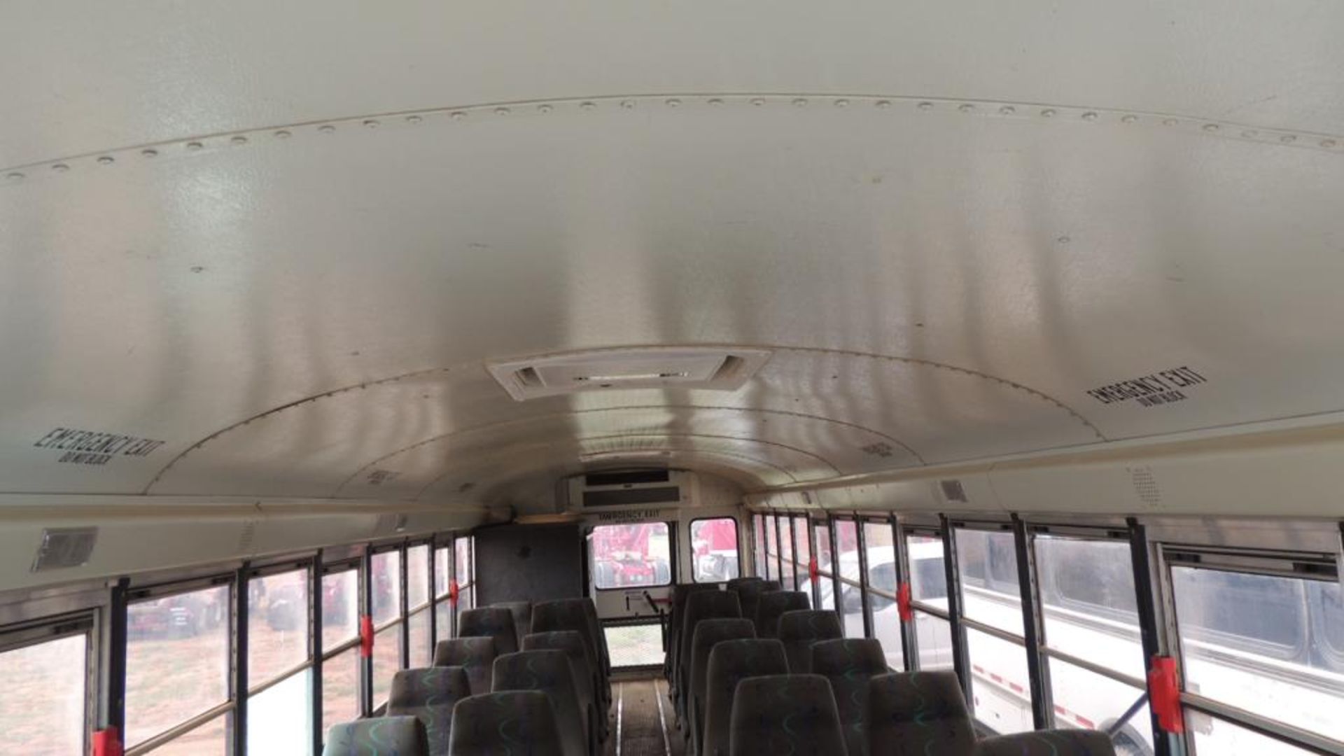 IC Commercial Passenger Bus - Image 12 of 17