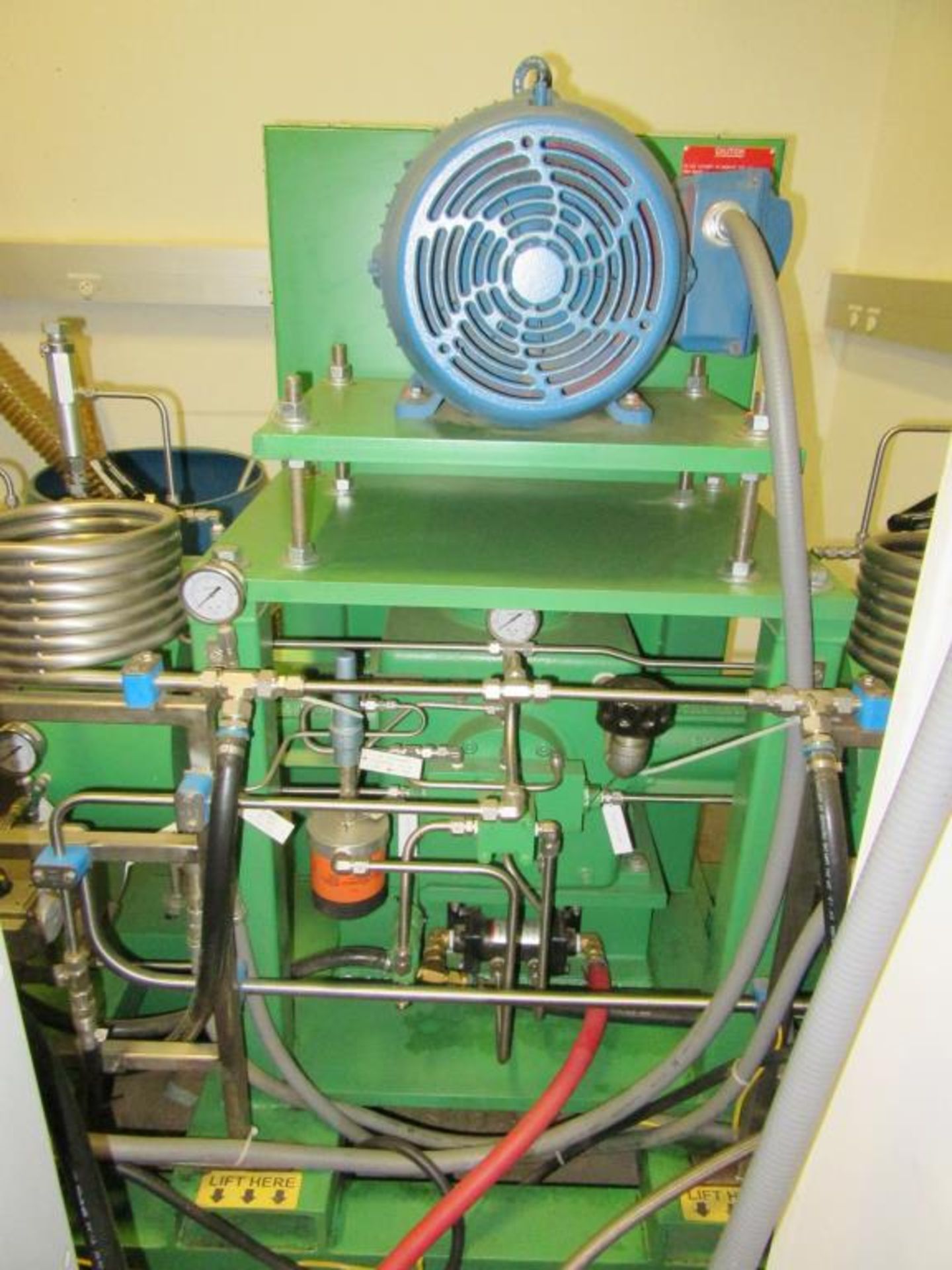 CO2 Extraction System - Image 27 of 37