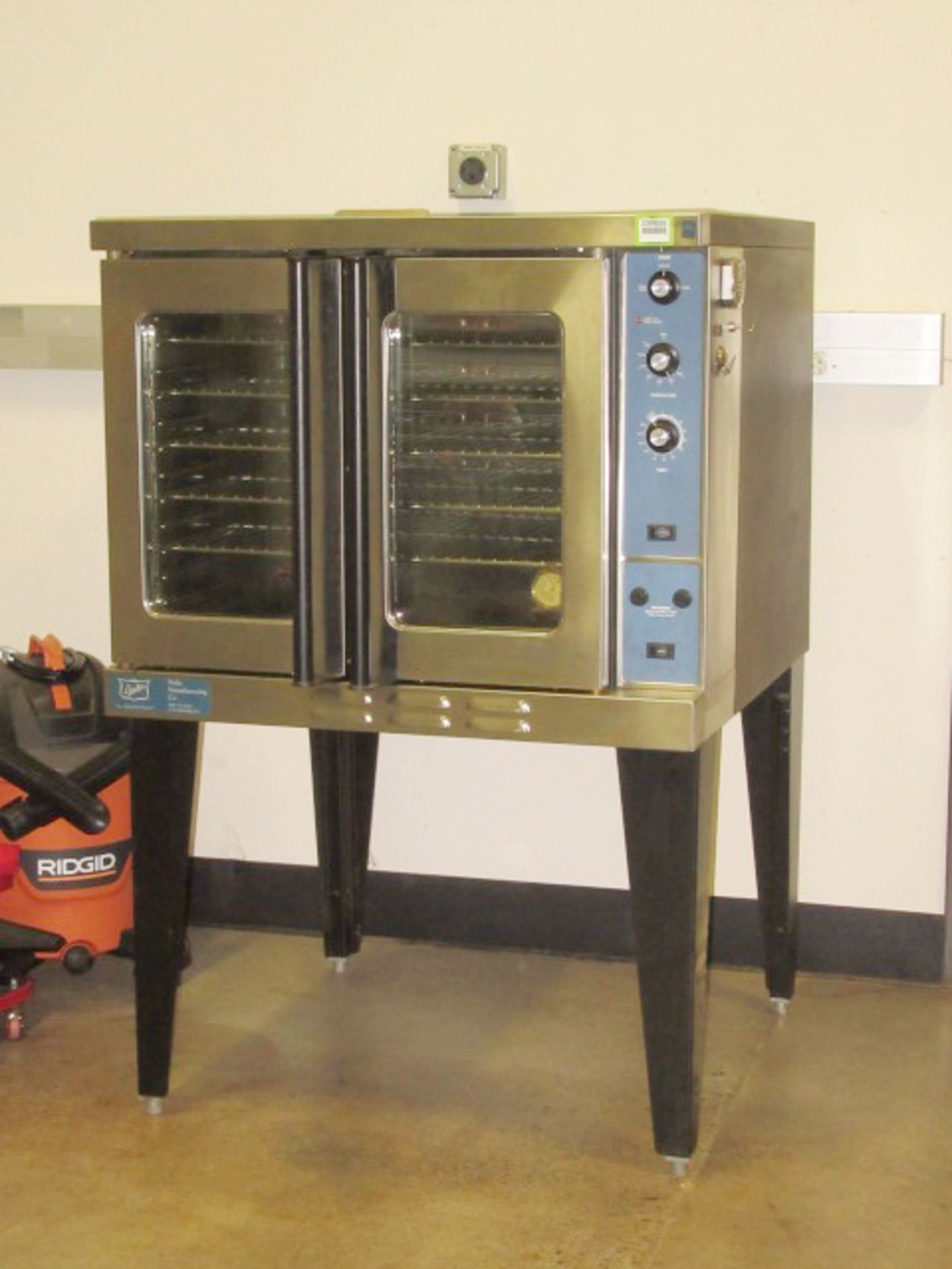 Duke Mfg. Convection Oven