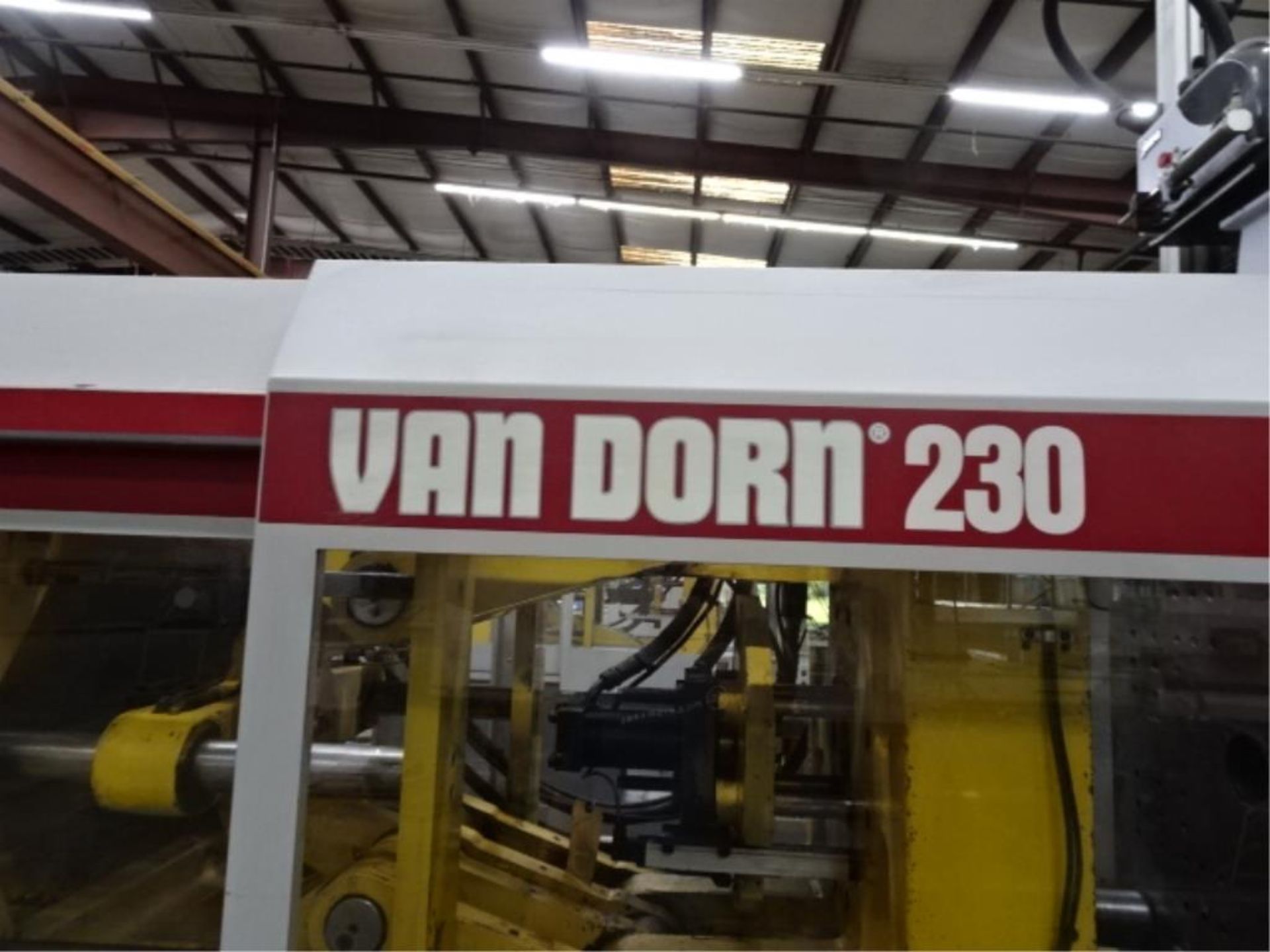 Van Dorn Injecting Molding Machine - Image 2 of 9