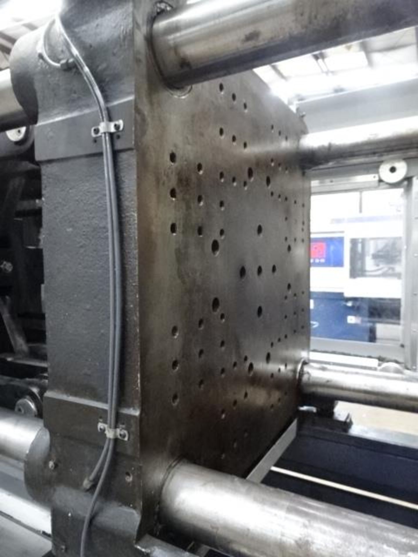 Van Dorn Injecting Molding Machine - Image 3 of 6