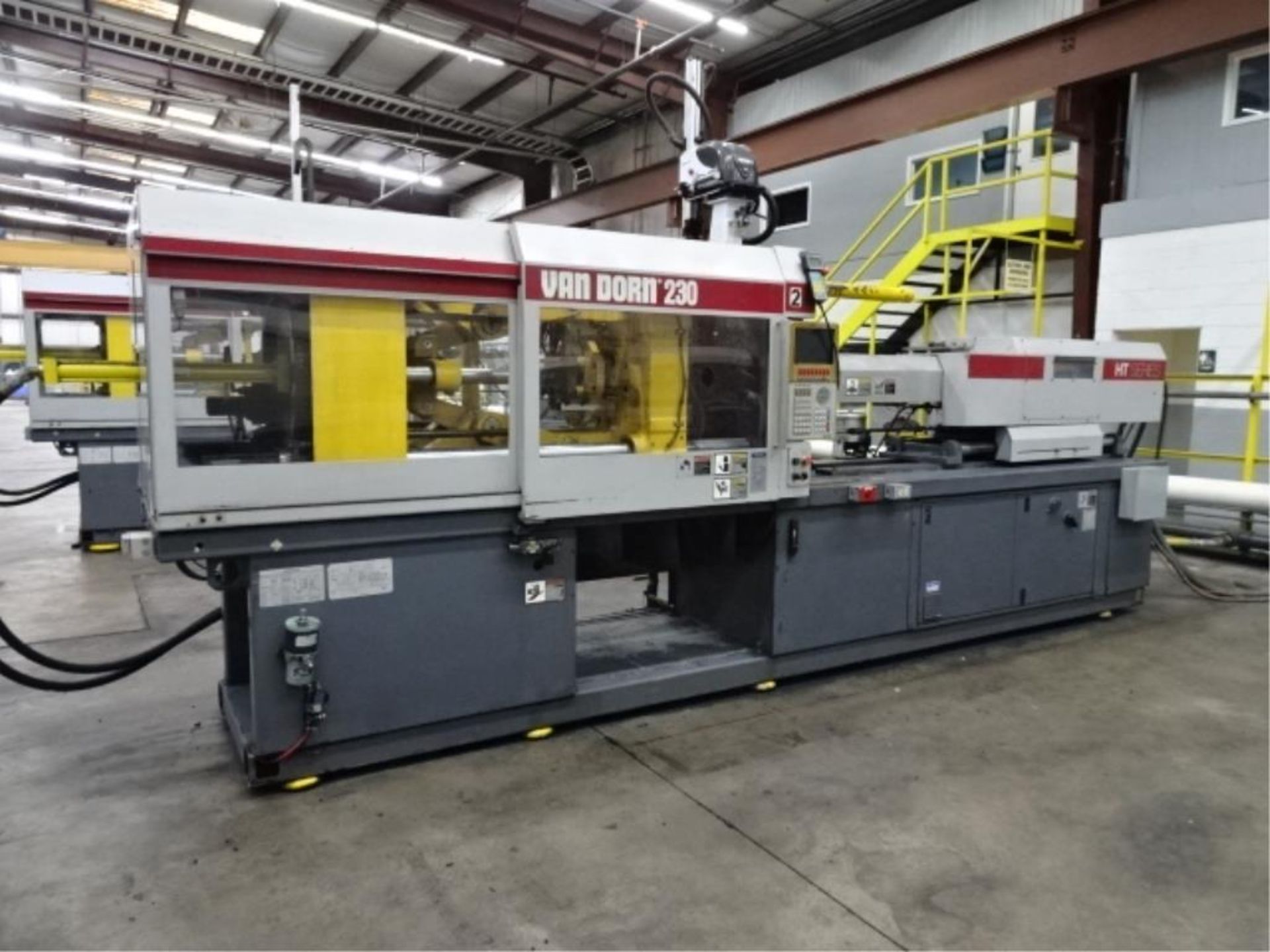 Van Dorn Injecting Molding Machine