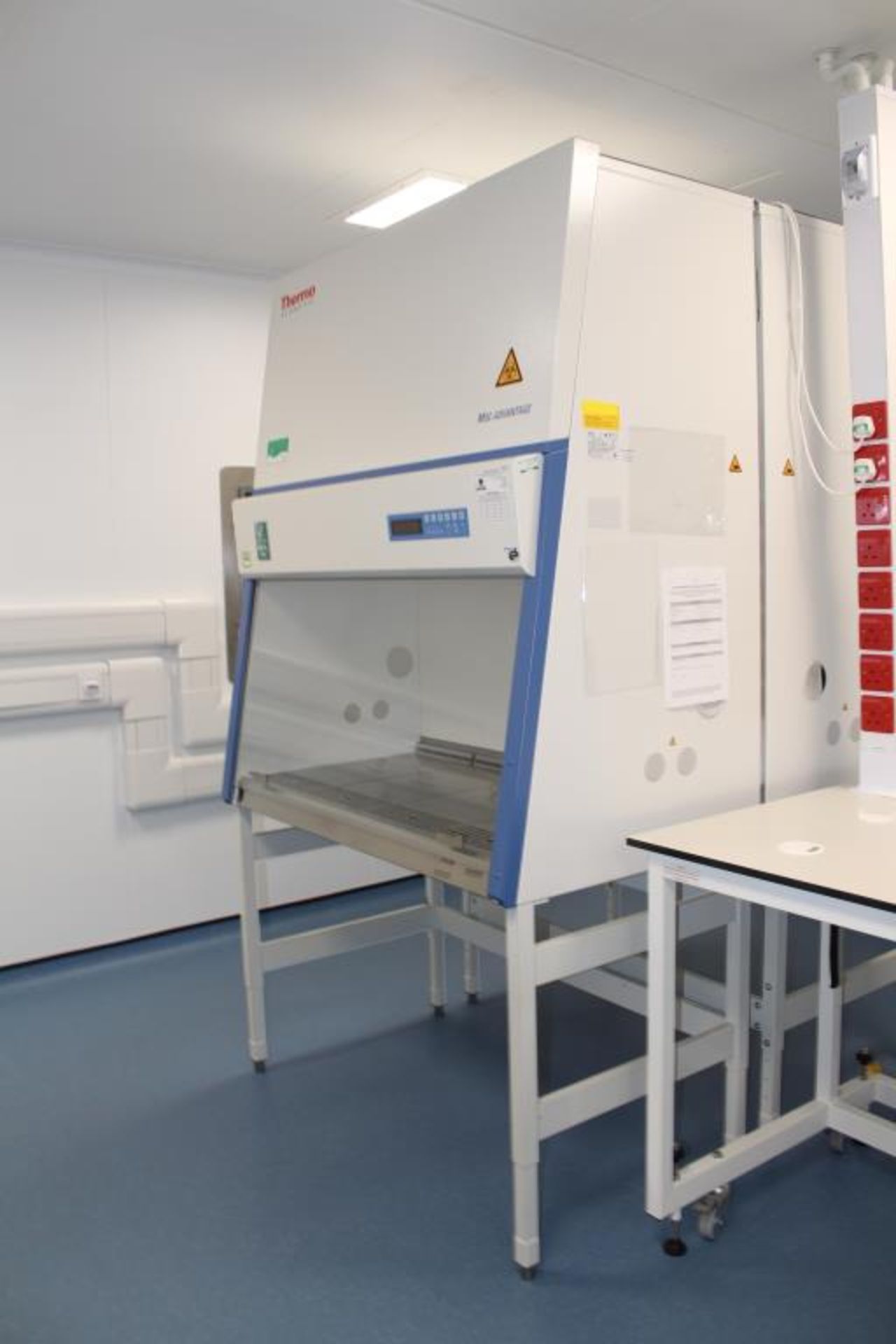 Thermo Scientific Bio Safety Cabinet
