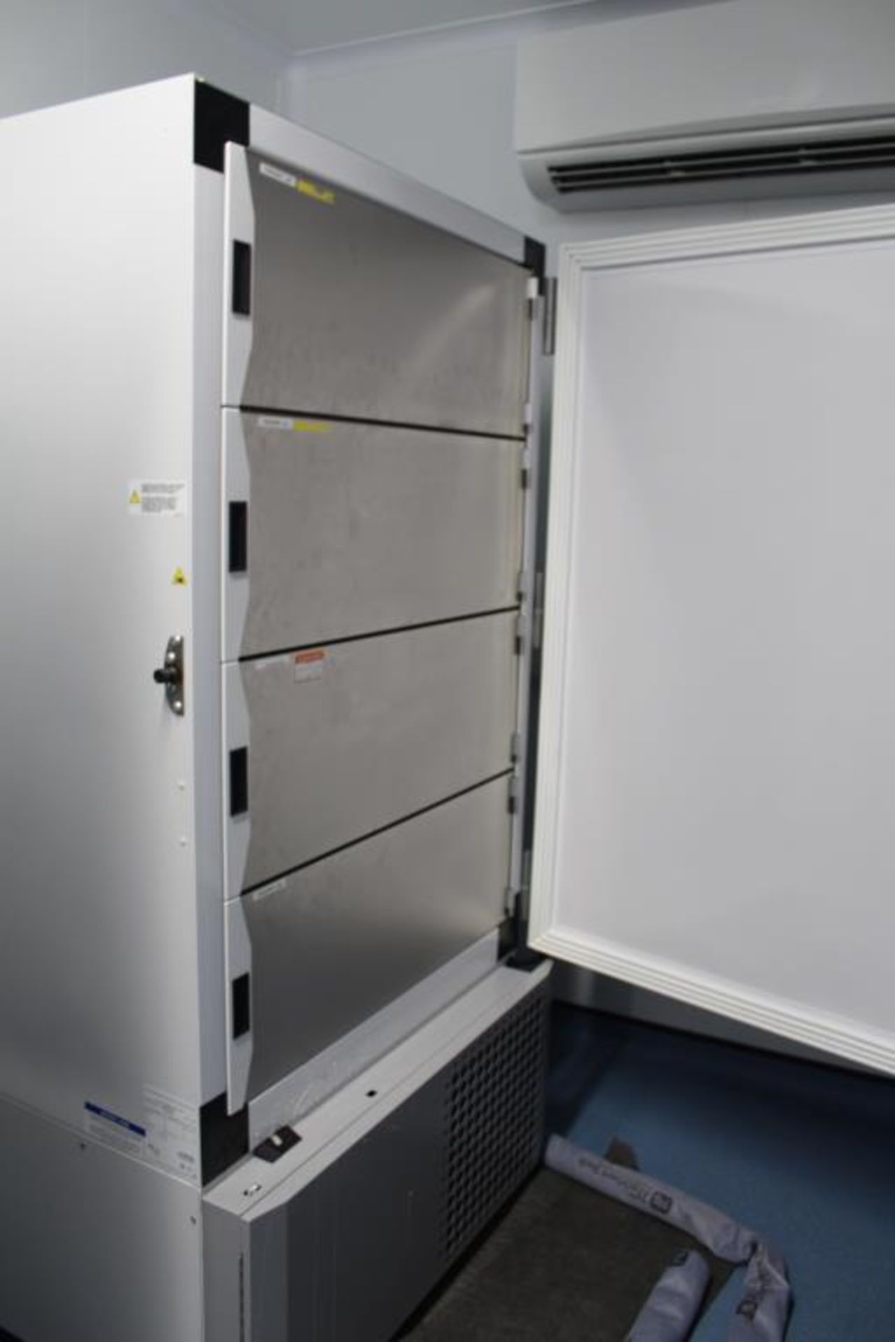 Thermo Scientific Freezer - Image 2 of 3