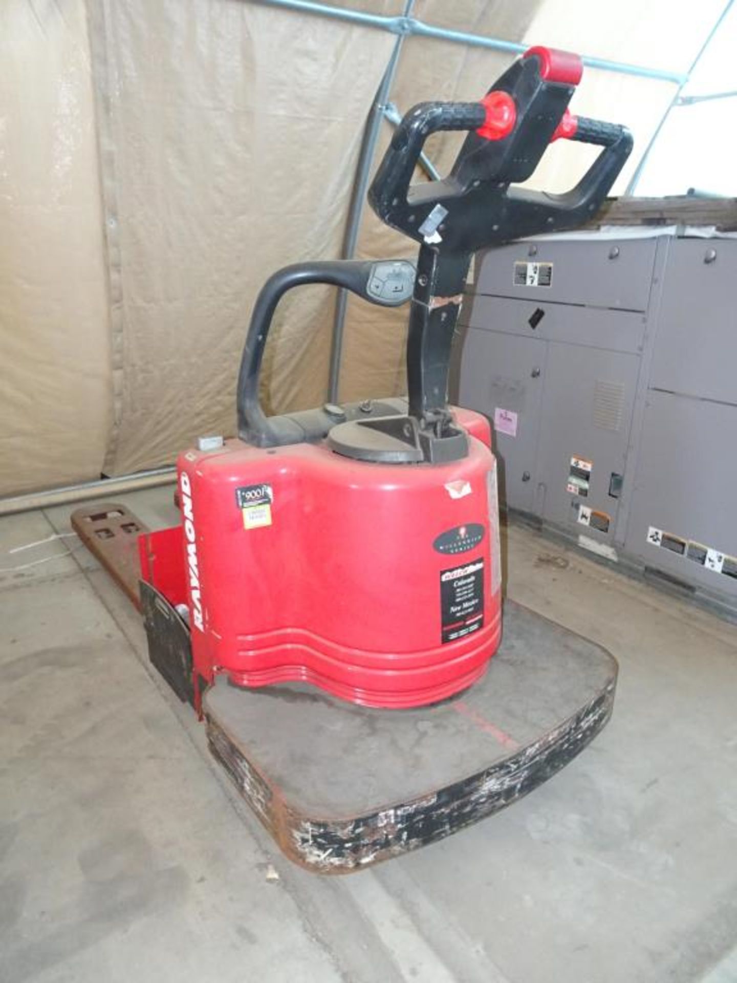 Raymond Electric Pallet Jack - Image 3 of 3