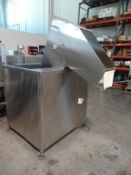 Place Packaging Machines Bottle Unscrambler & Elevator