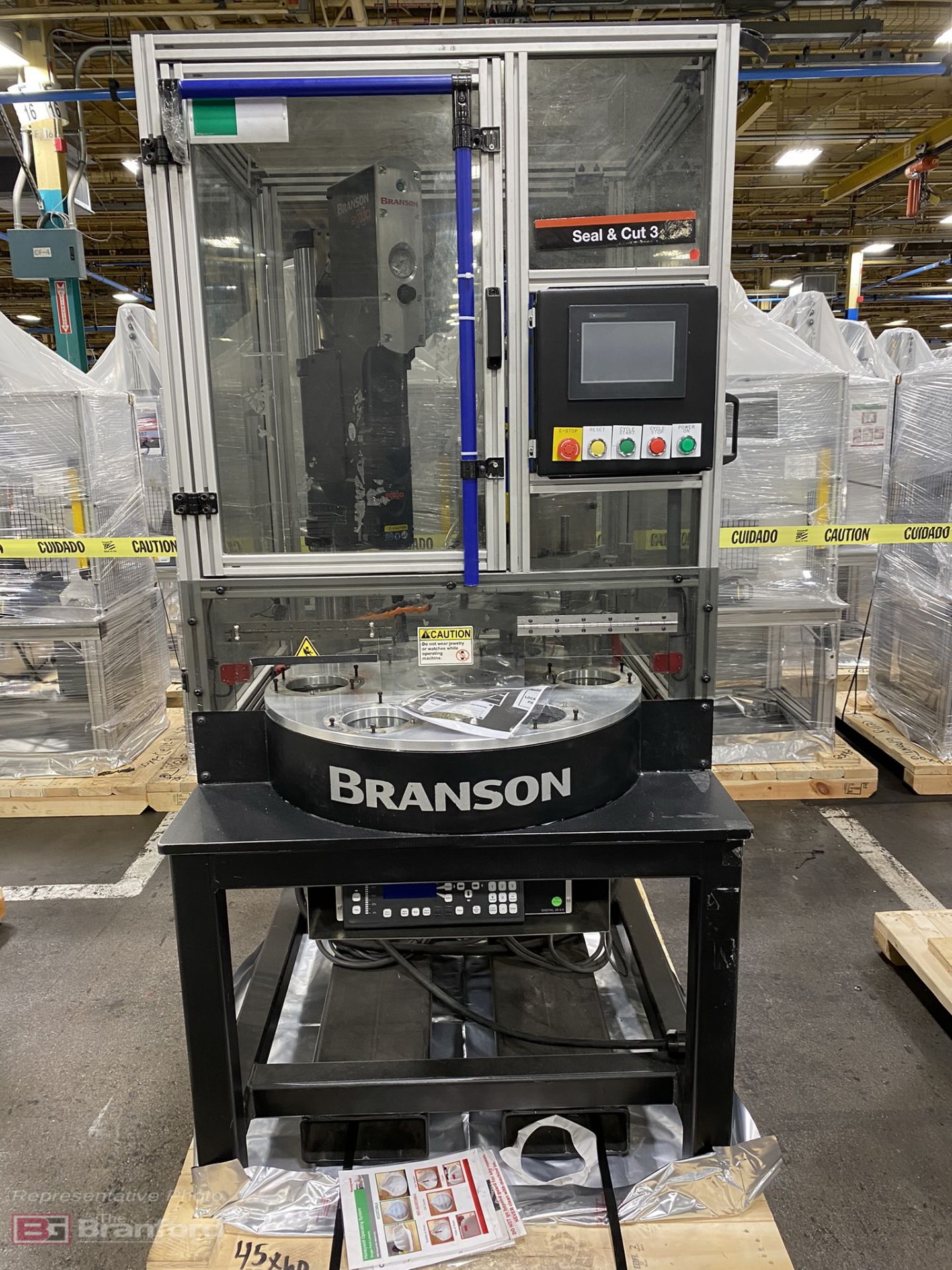 Branson 2000X Series 40 Rotary 'Seal and Cut' Ultrasonic Plastic Welding Assembly System (2020) - Image 6 of 11
