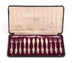 HARRODS LONDON SILVER-PLATED CUTLERY SET WITH SARDINE decoration, 14 pieces