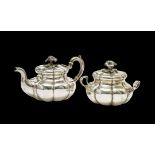 TEA SET COMPRISING SILVER-GILT TEAPOT AND A SUGAR BOWL (+)