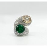 DIAMOND AND EMERALD RING (WITH CERTIFICATE)