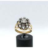 FLOWER GOLD AND DIAMOND RING