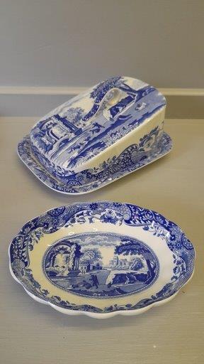 6 Pieces Of Blue & White Spode Small Dishes & Butter Dish - Image 6 of 6