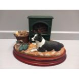 Border Fine Arts 'Warm Friends' Model No B1032 By R Ayres On Wooden Base