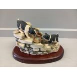 Border Fine Arts 'Tug O' War' Model No JH61 By D Walton On Wooden Base