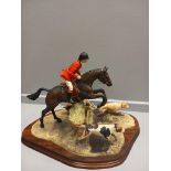 Border Fine Arts 'Halloa Away' Model No L104 By Anne Wall Limited Edition 14/500 On Wooden Base