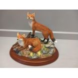 Border Fine Arts 'Fox-Trot' Model No A1019 On Wooden Base With Original Box