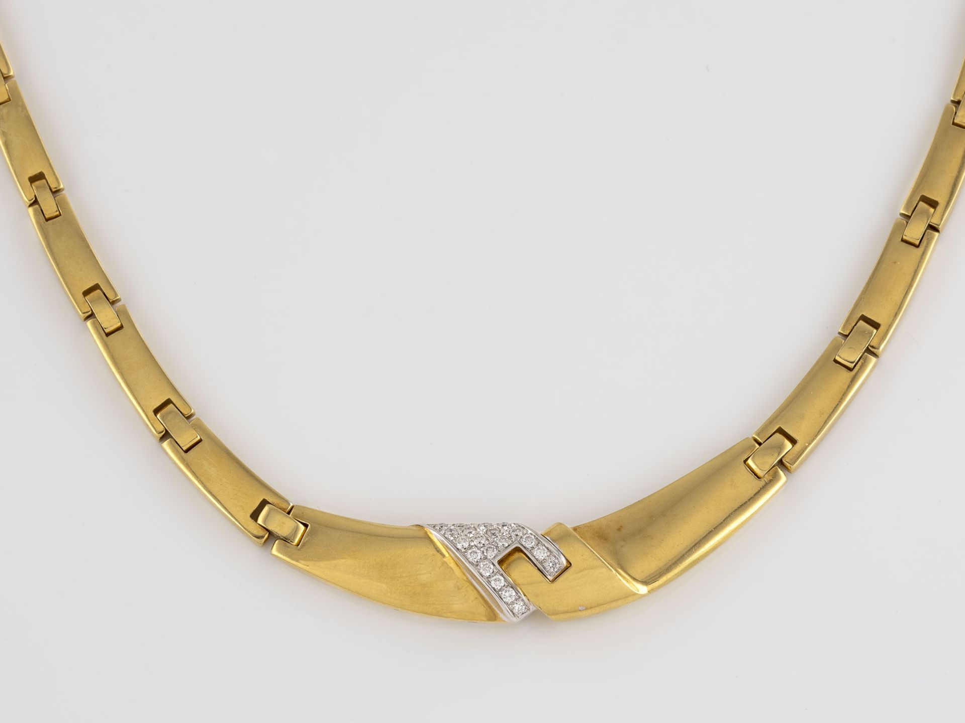 BRILLANT-COLLIER 'LEO PIZZO' ATTR.