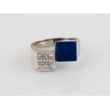 DIAMANT-RING MIT LAPISLAZULI