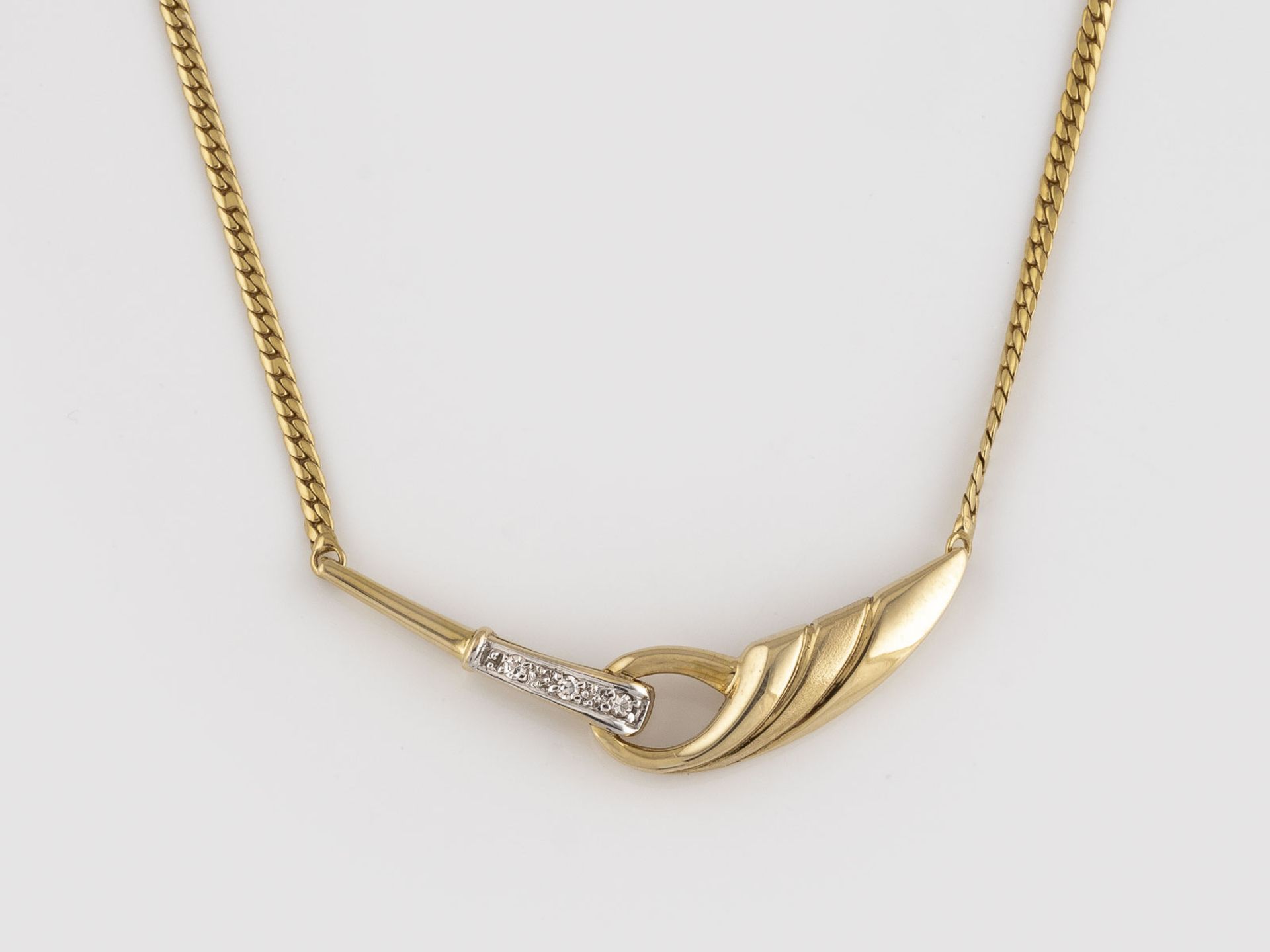 DIAMANT-COLLIER