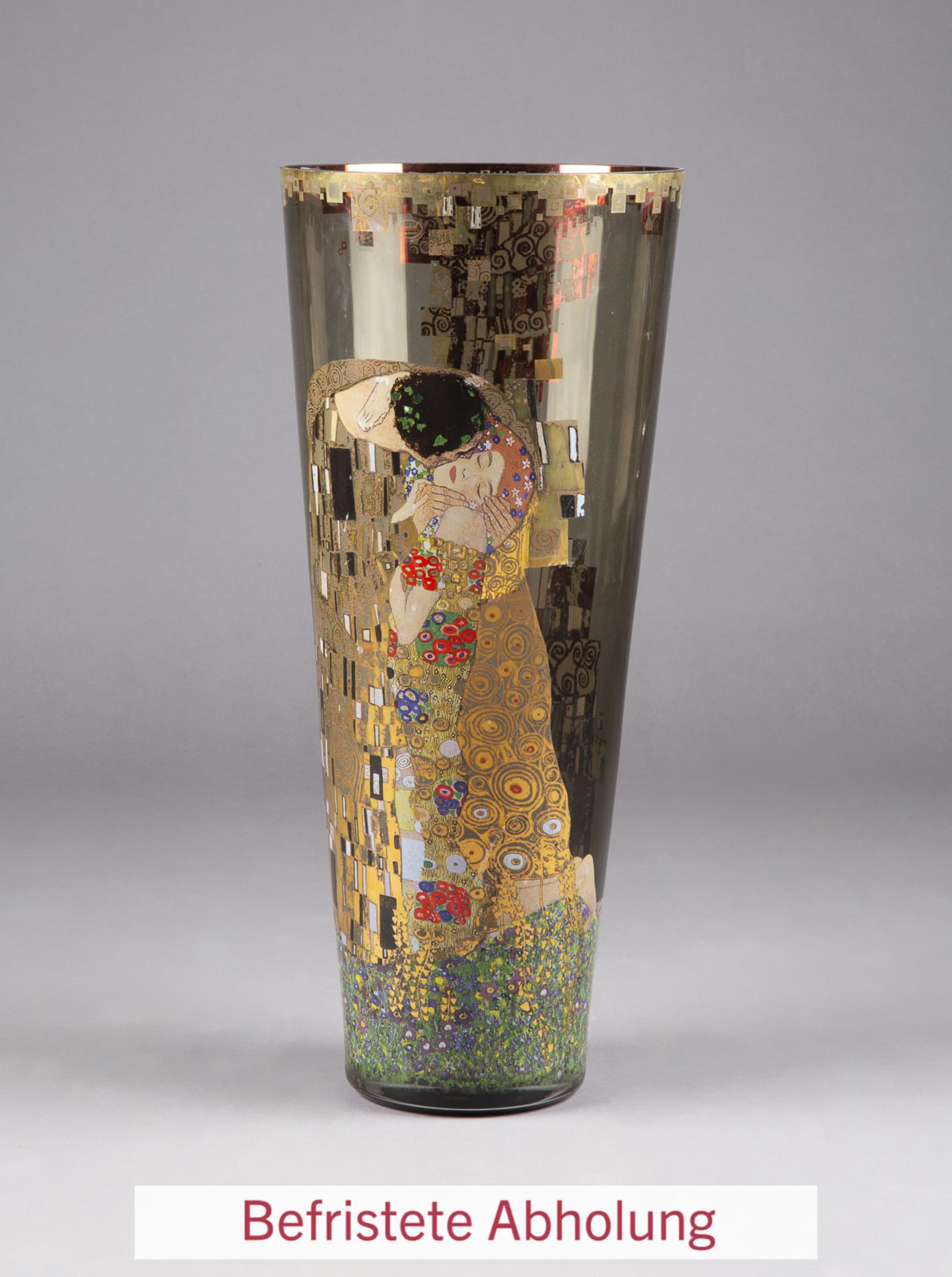 Dekorative Künstlervase mit Gustav Klimts 'Der Kuss'