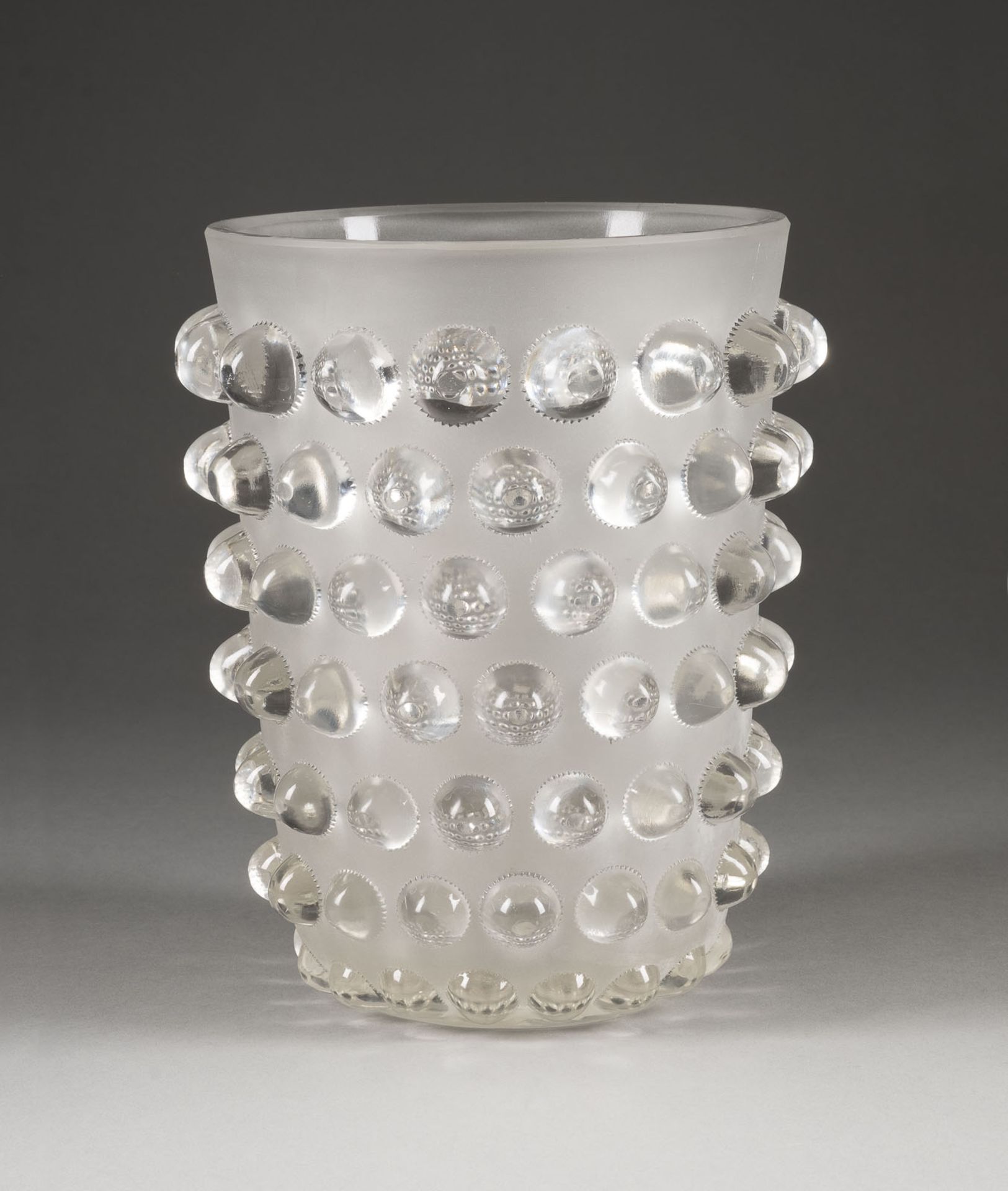 RENÉ LALIQUE VASE 'MOSSI'