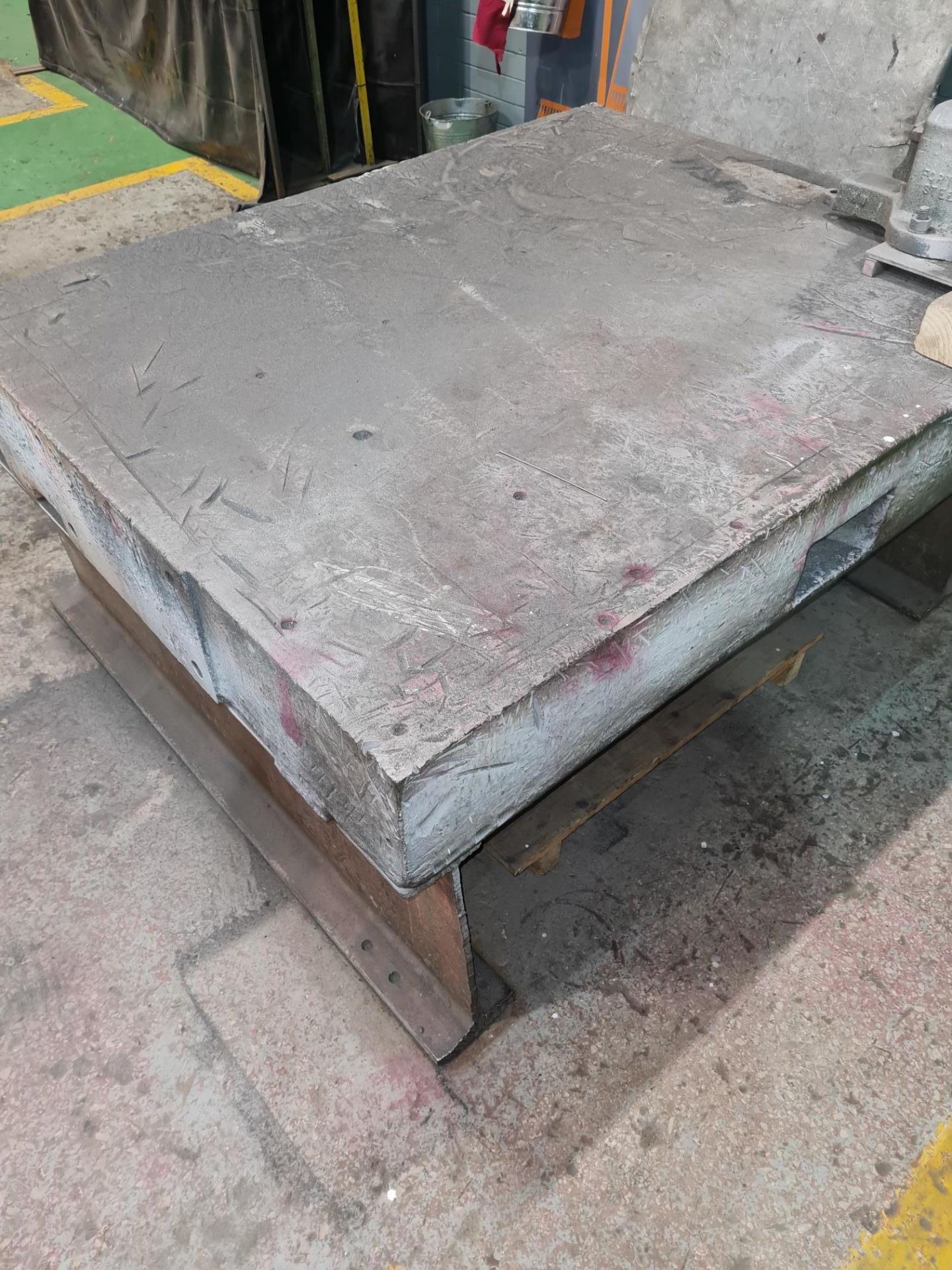 Cast Iron Surface Table, 1500mm x 1220mm with Fortis Quick Release Bench Vice